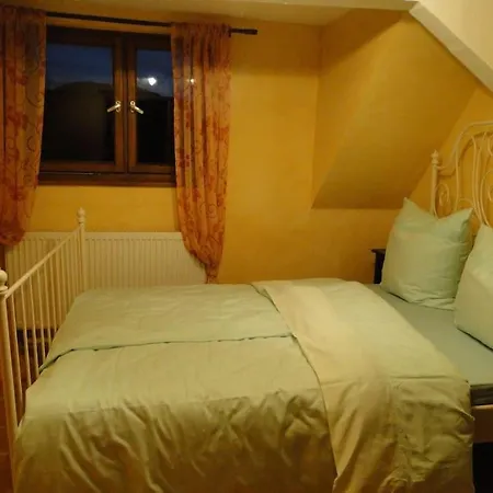 Kleine Residenz Am Zehnthof * زينهايم